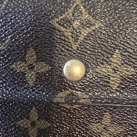 Louis Vuitton Monogram Canvas Wallet in Brown and Gold - Picture 11 of 11